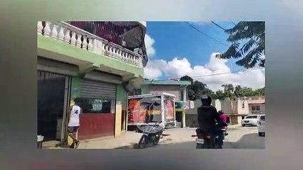 Villa Mella reabre aunque persiste el miedo a vándalos