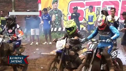 Seru! Ratusan Pembalap Ikuti Kejuaraan Grasstrack Motocross di Pekalongan