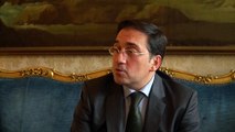 Albares acepta el ninguneo de Marruecos al anunciar unilateralmente el aplazamiento de la Reunión de Alto Nivel