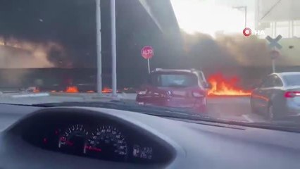 Meksika'da trenle çarpışan akaryakıt tankeri patladı