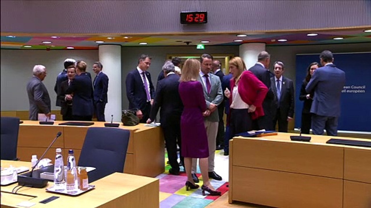 Los 27 prometen medidas "urgentes" para poner tope al precio del gas