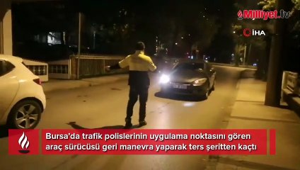 Uygulama noktasında polisi gören sürücü böyle kaçtı