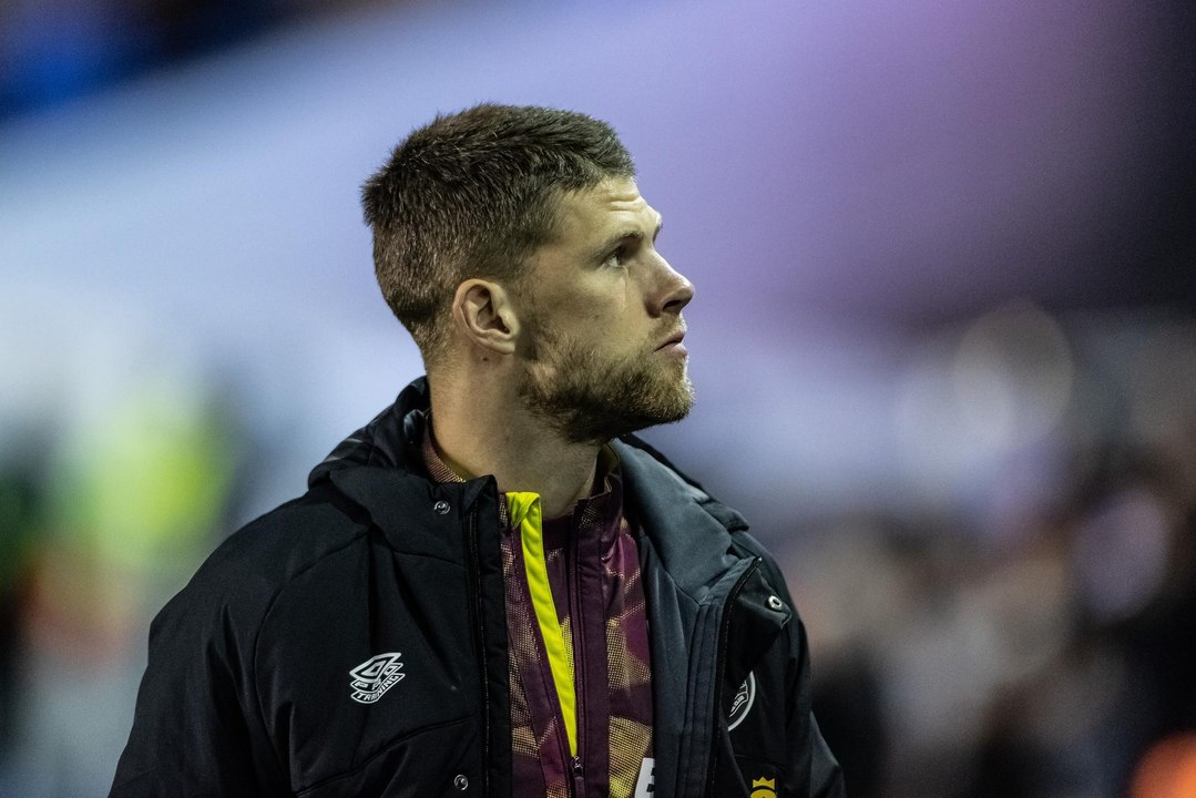 Burnley boss Vincent Kompany has shared the same "dark place" as Icelander Johann Berg Gudmundsson