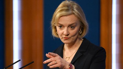 Who could replace Liz Truss as prime minister?
