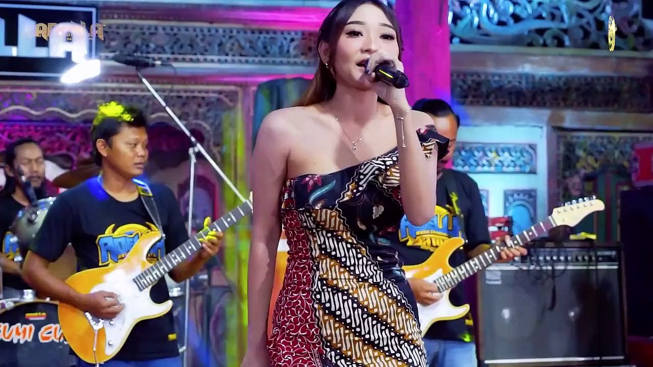 RUNTAH - Difarina Indra Adella - OM ADELLA(720P_HD)