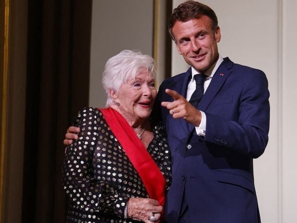 Line Renaud : à 94 ans, elle a adopté !