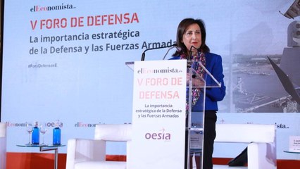 La ministra pide un esfuerzo a la industria de defensa para no quedarse atrás