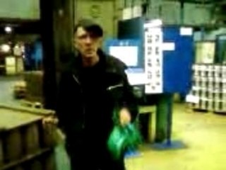 raymond entrain de danser au travail ! oh happy day !!!