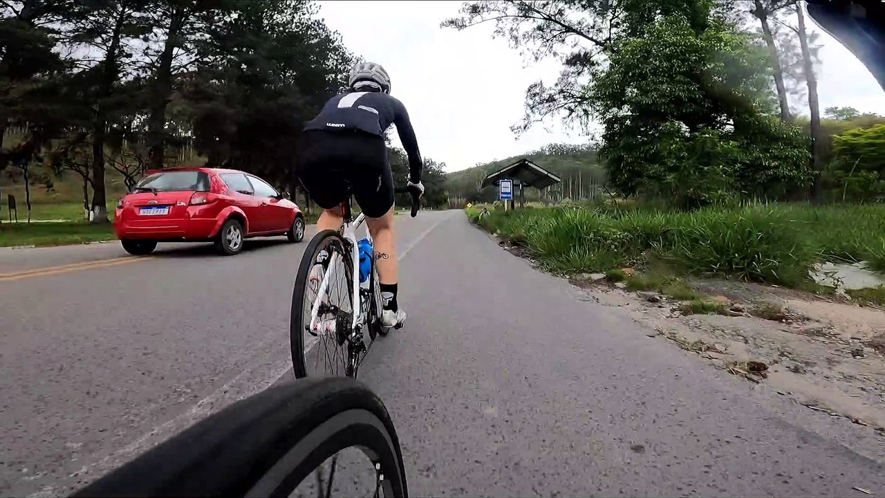 Iniciando os treinos de base! Com chuva, resfriado e cabo de câmbio rompido.