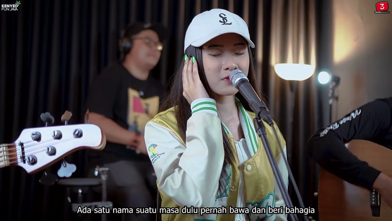 3PEMUDA BERBAHAYA FEAT SALLSA BINTAN __ SATU NAMA TETAP DI HATI - EYE COVER(1080P_HD)