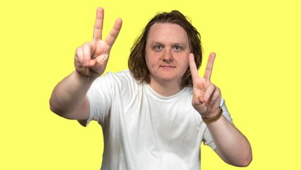 Lewis Capaldi “Forget Me" Official Lyrics & Meaning | Verified