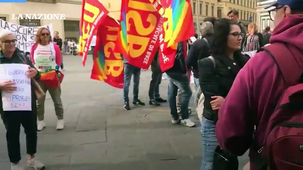 Firenze, protesta contro il rigassificatore di Piombino