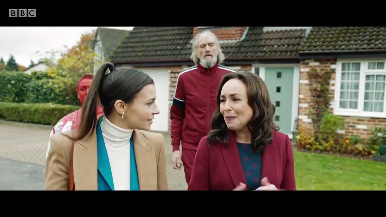 Semi-Detached - Se1 - Ep05 HD Watch HD Deutsch