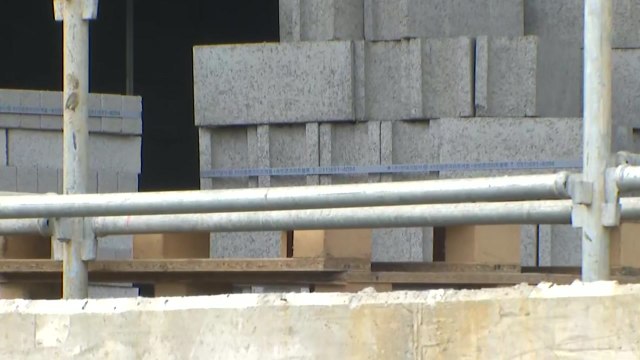 경기 안성 공사현장에서 노동자 추락 사고...2명 사망·3명 부상 / YTN