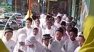 Kegiatan menjelang hari santri di TK muslimat Khoiriyah Kudus 2022