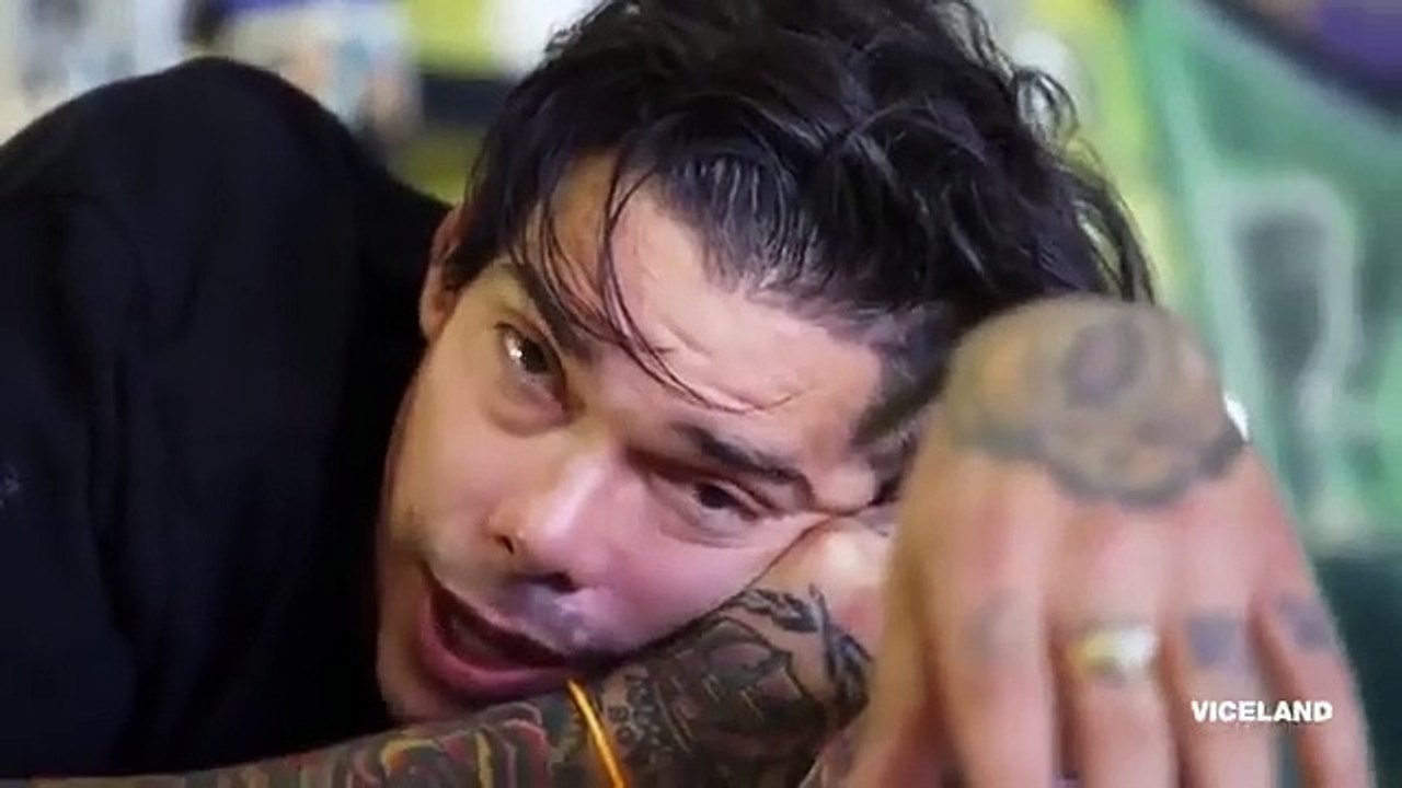 Dopesick Nation - Se1 - Ep07 - The Young $$ the Desperate HD Watch HD Deutsch