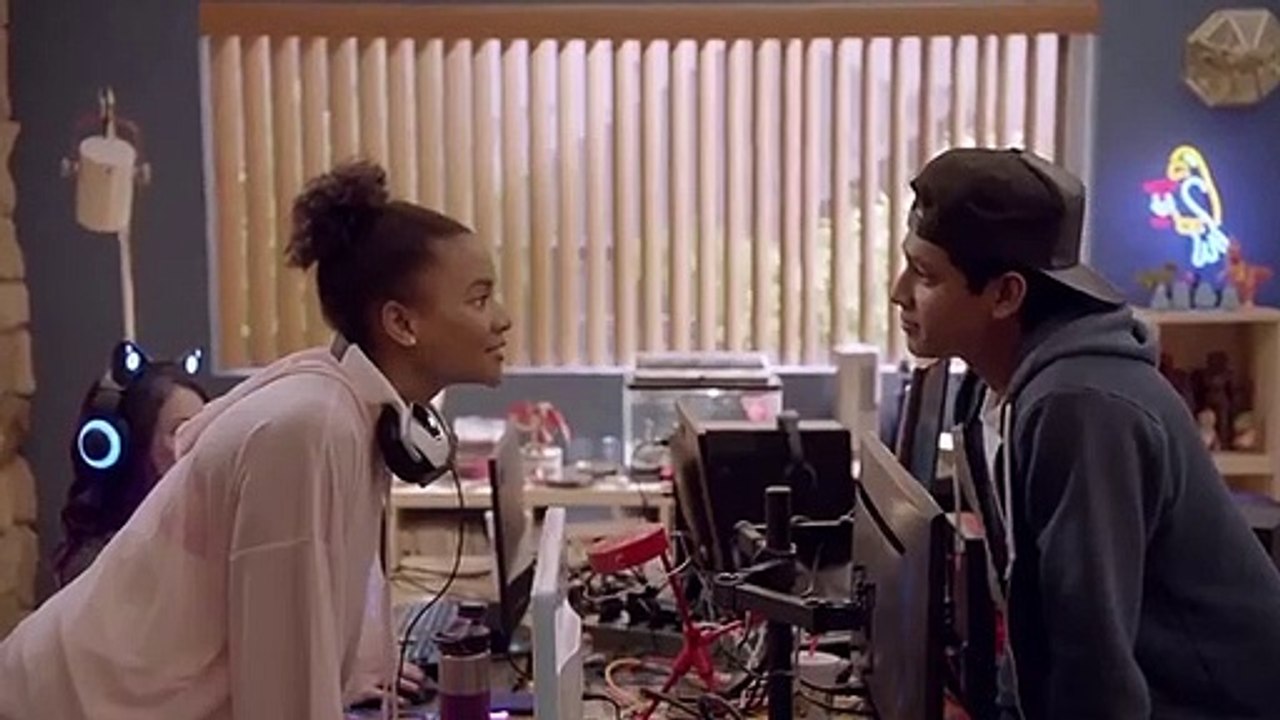 Good Game - Se1 - Ep02 - Everybody Calls Everybody a Nazi HD Watch HD Deutsch