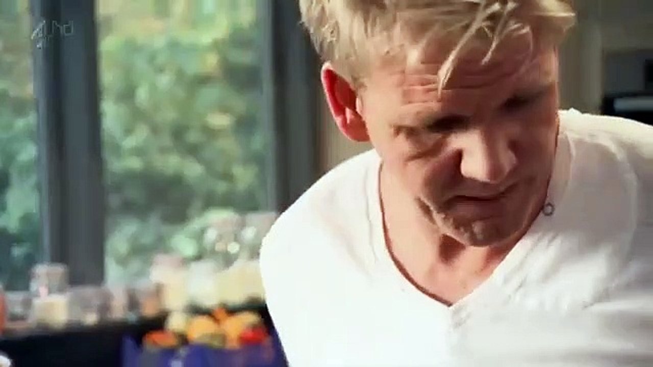 Gordon Ramsay's Ultimate Cookery Course - Ep08 HD Watch HD Deutsch