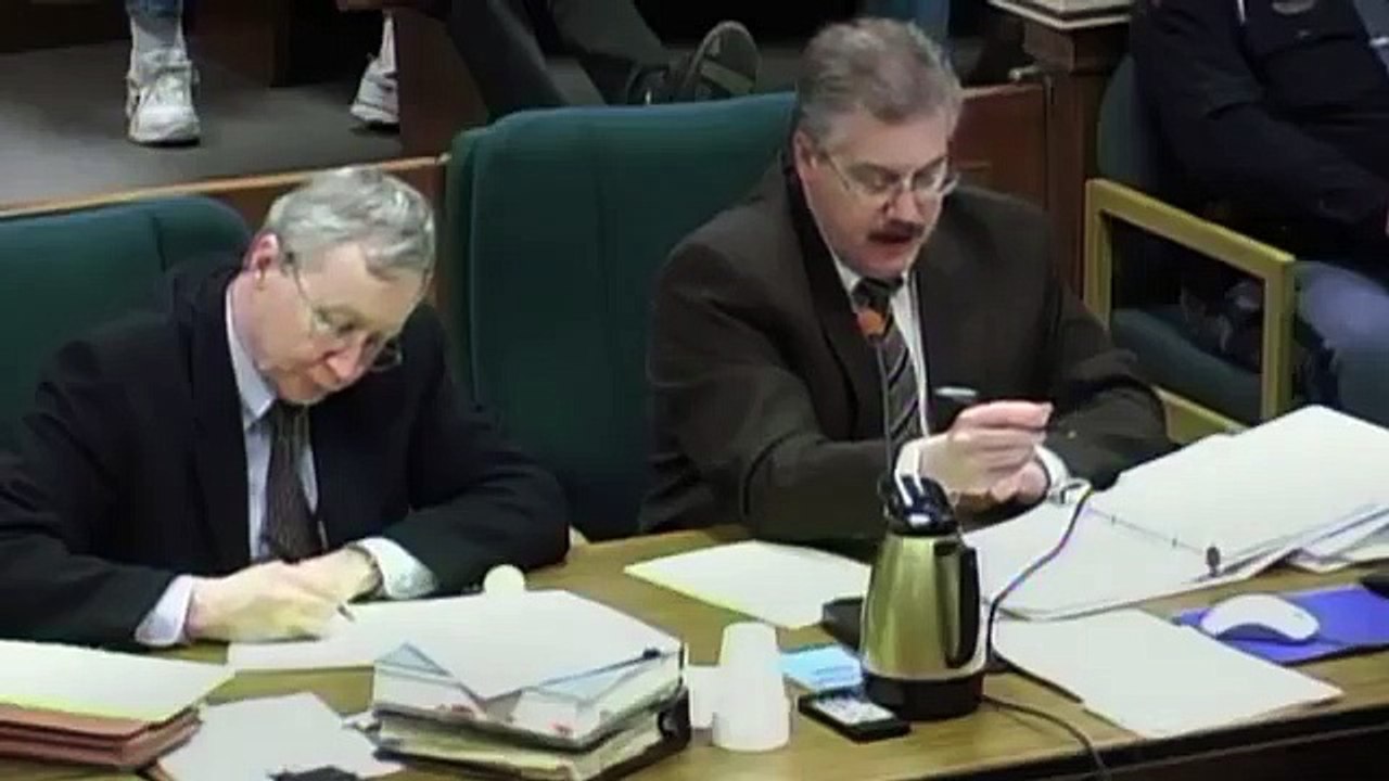 Making a Mur-'derer - Se2 - Ep09 - Friday Nite HD Watch HD Deutsch