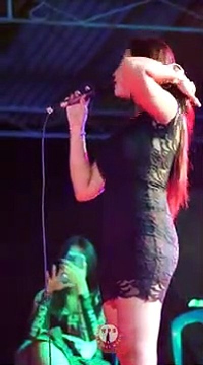 Female Singer Rindi Antika "Full Senyum Sayang" Dangdut music