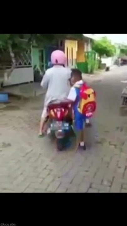 Kelakuan emak2