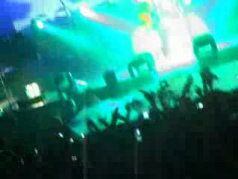 Tokio Hotel 14mars Stich ins Glück