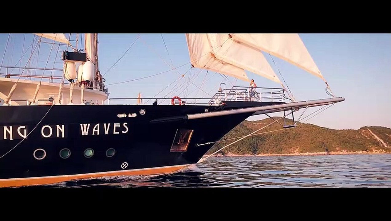 RUNNING ON WAVES