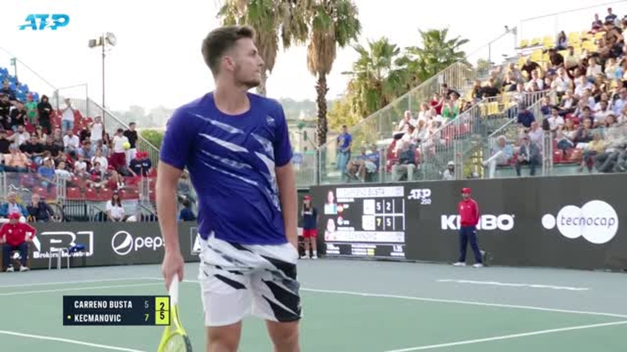 Naples - Carreno Busta stoppé par Kecmanovic