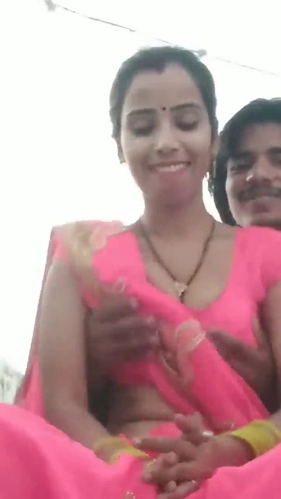 काला चश्माWoh song