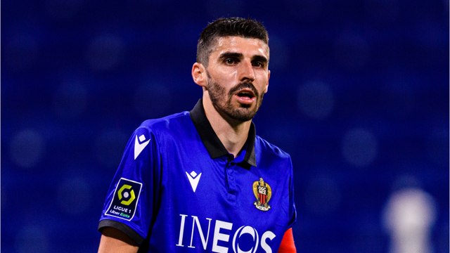 VOICI - Pierre Lees-Melou : le footballeur brestois endeuillé par le décès de sa fille prématurée