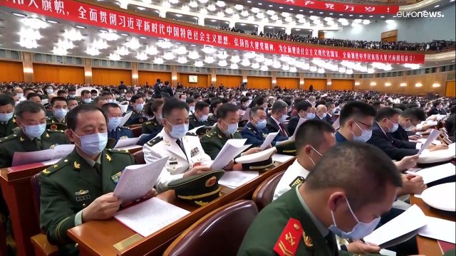 Xi Jinping com poder reforçado na China e antecessor Hu Jintao convidado a sair