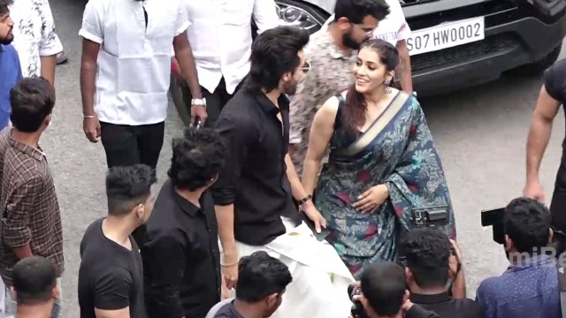 హైదరాబాద్ లో బొమ్మ బ్లాక్ బస్టర్ మ్యానియా