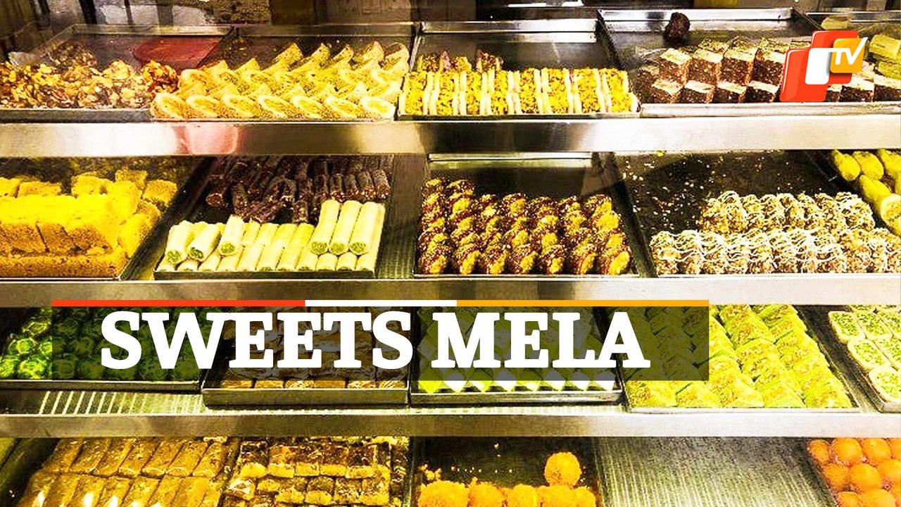 Sweets Mela Organised By Shop In Karnataka For Diwali