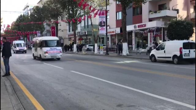 Malatya gündem: Veli Ağbaba'dan, Erdoğan'ın Malatya Mitingi Öncesinde Afiş Tepkisi: Halkın Cebinden Toplanan Paraları, Beyler Cumhurbaşkanına Yalakalık Olsun Diye...