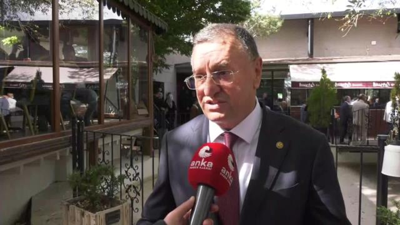 Son dakika haberi: Lütfü Savaş: "14 Bin 500 Çiftçi Ailemiz Var. Gücümüzün Yettiğince Hem Ekimine Destek Veriyoruz Hem de Ürünlerini Teknolojiyle Buluşturup, Satışına...