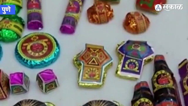 Diwali 2022 | 'घरच्यांसोबत नाही, प्रवासी आणि लालपरीसोबतच आमची दिवाळी' | ST | Diwali Festival | Sakal