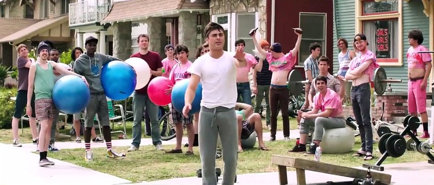 Nos Pires Voisins Bande-annonce (UK)