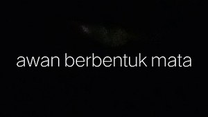 awan berbentuk mata