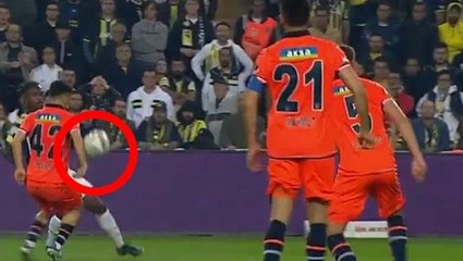 Fenerbahçe-Başakşehir maçındaki pozisyon kıyameti kopardı: Bunu da GS TV'de yayınlayın