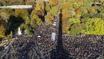 حوالى 80 ألف شخص يشاركون في مسيرة في برلين دعماً للاحتجاجات في إيران