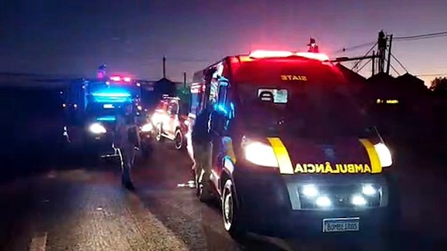 Motociclista sofre fratura na perna em forte batida contra Saveiro na BR-369, em Cascavel