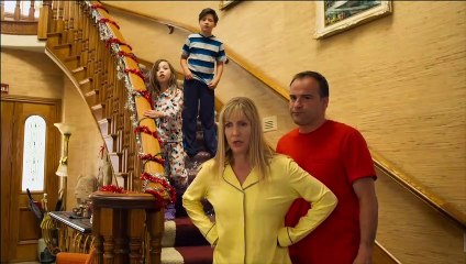 Un Noël au poil Bande-annonce (EN)