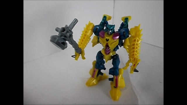 TRANSFORMERS: Prime Beast Hunters Cyberverse TWINSTRIKE Canadia' Reviewer Ep.44