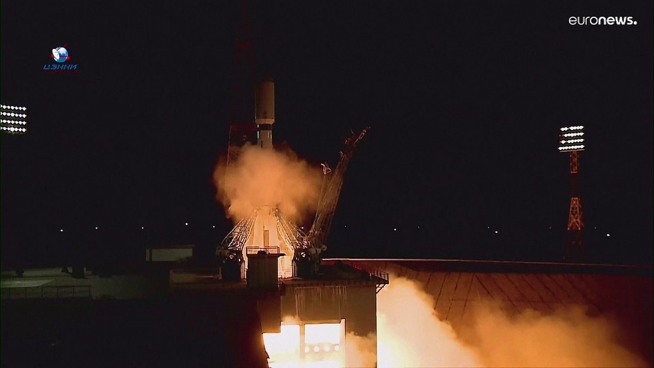 Russland bringt Kommunikationssatelliten ins All