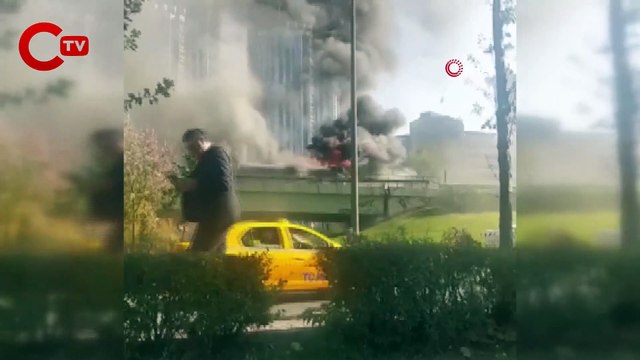 Beşiktaş’ta İETT otobüsü alev alev yandı