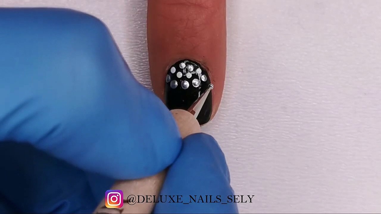 5 Easy Black & White Short Nail Art Compilation