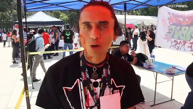 Марш зомби в Мехико