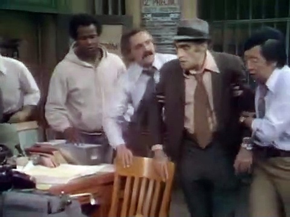 Barney Miller - Se1 - Ep02 HD Watch HD Deutsch