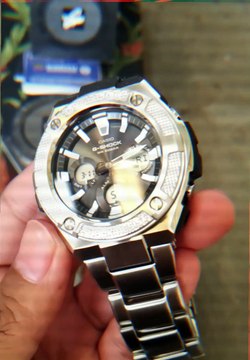REVIEW Casio G-Shock Mens Steels GST-S330D Tough Solar