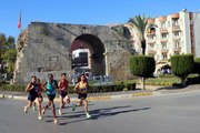 Mersin haberi | 14. Uluslararası Tarsus Yarı Maratonu koşuldu